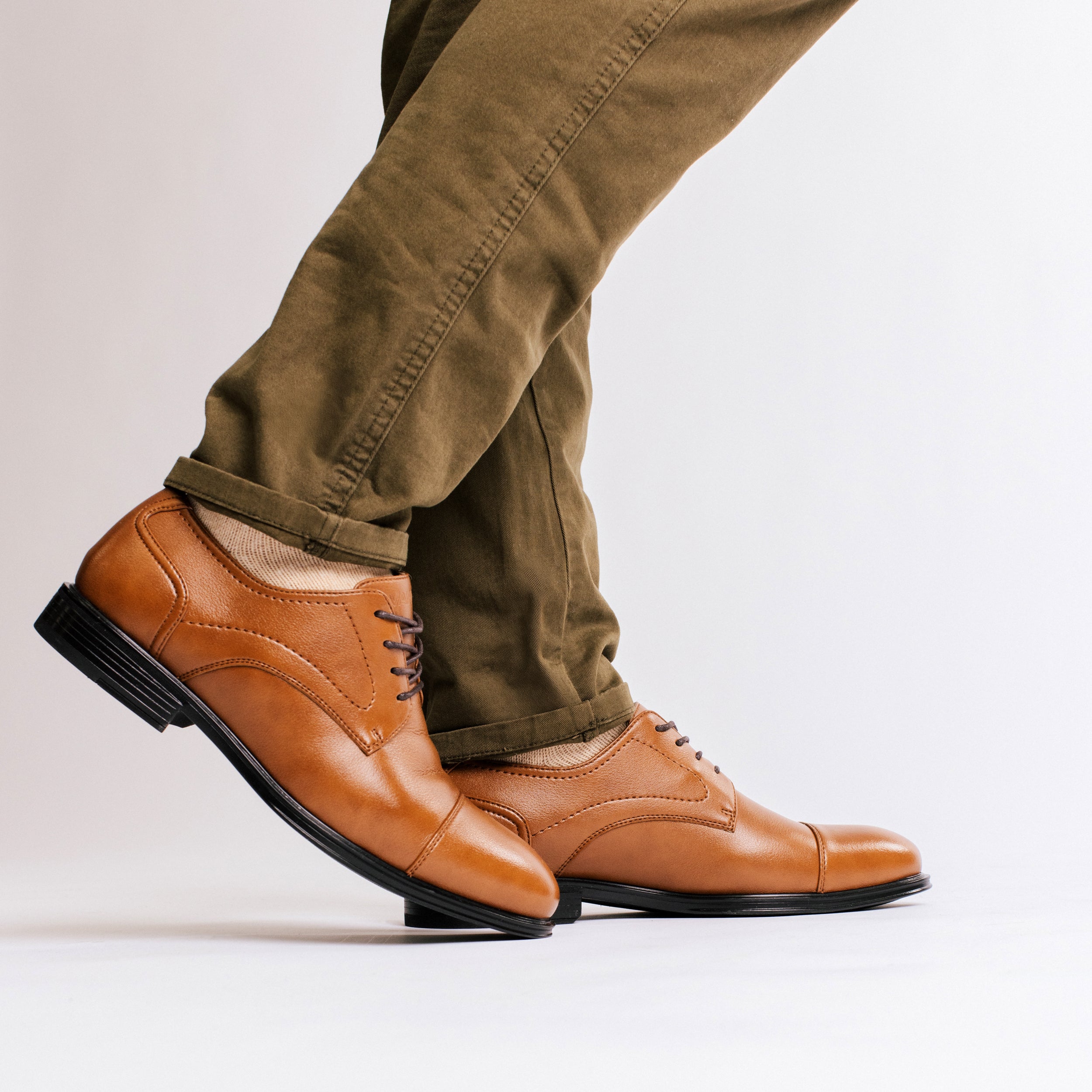 Alec Oxford Dress Shoe