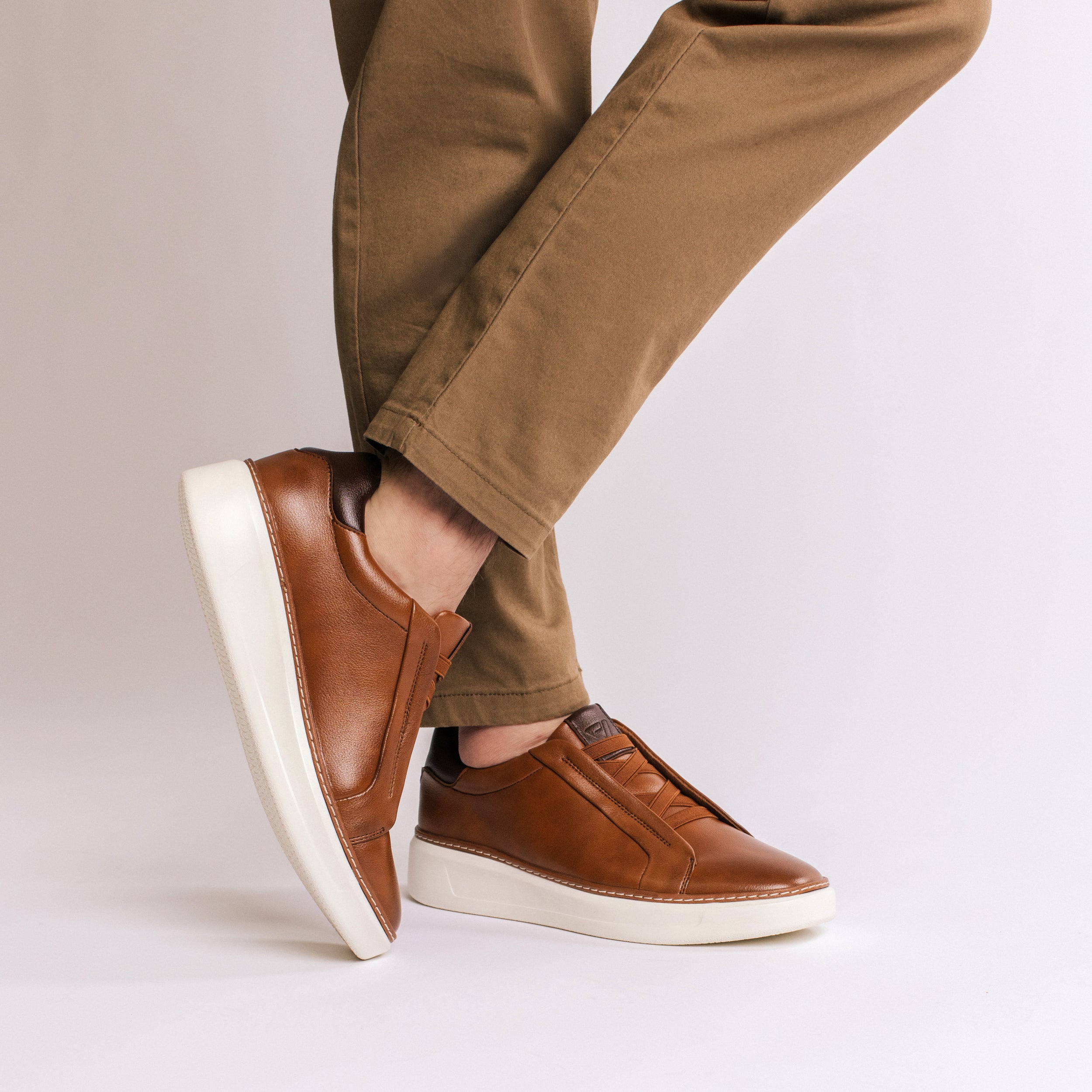 Forbes Low Top Sneaker