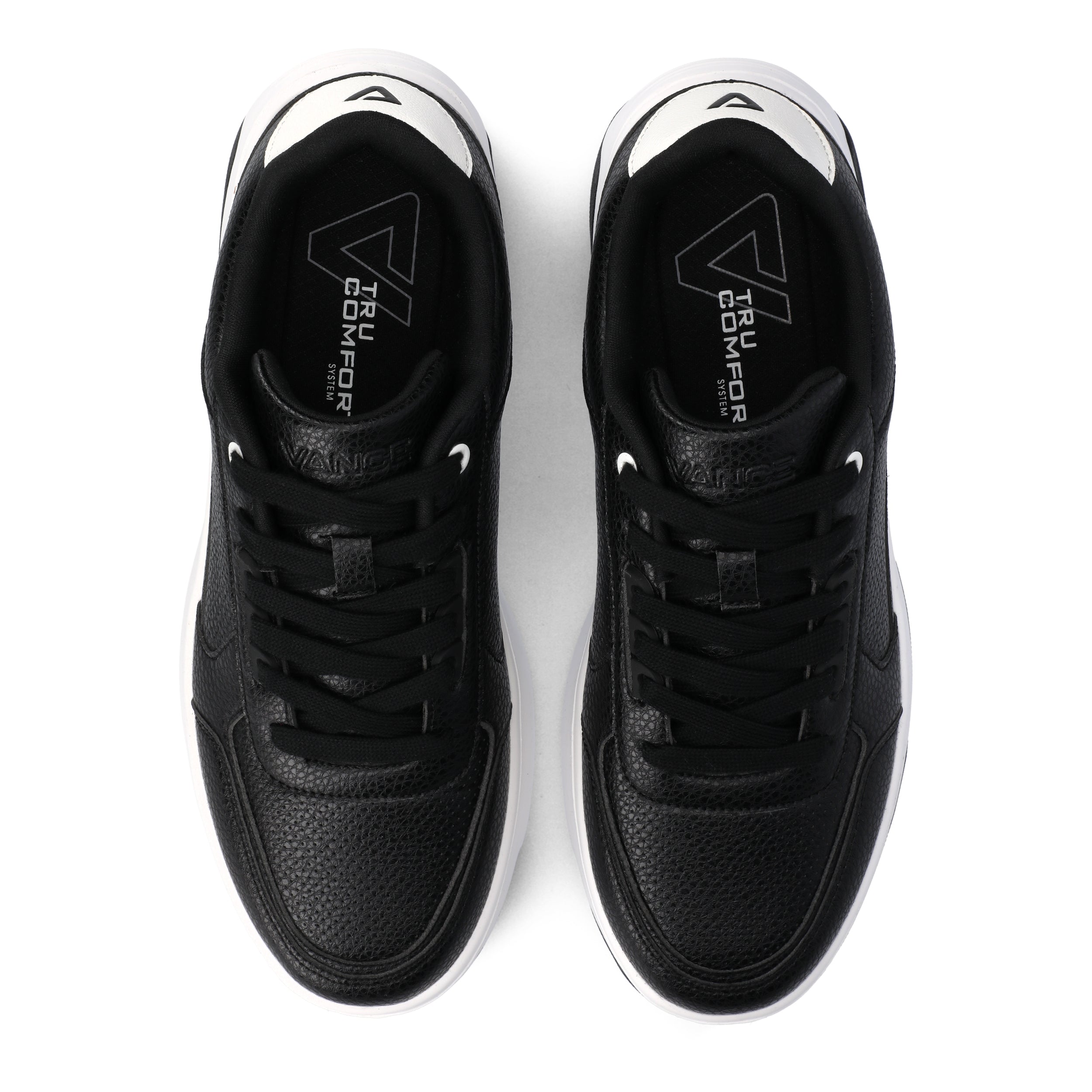 Swift Low Top Flexible Sneaker