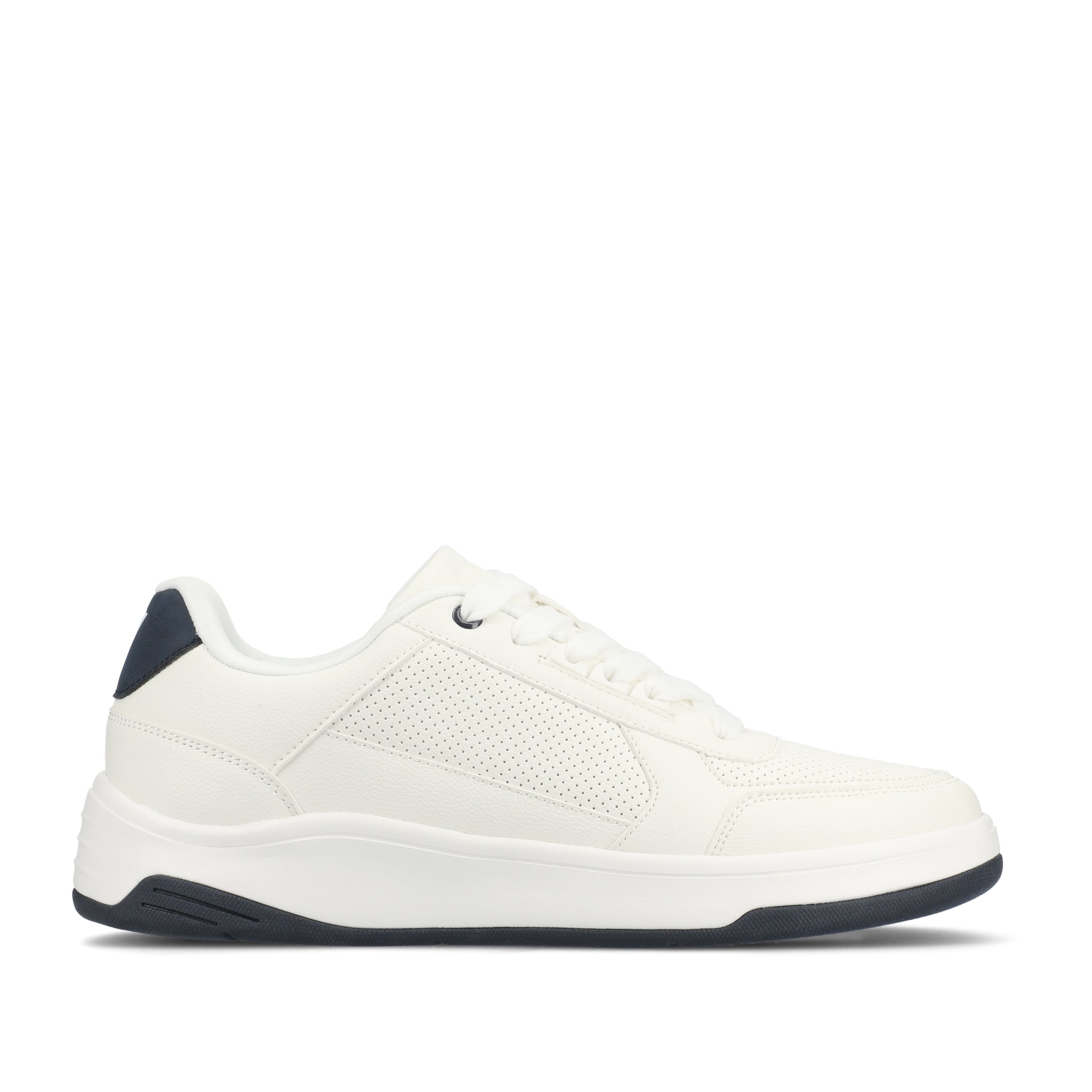 Swift Low Top Flexible Sneaker